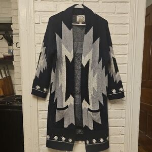 Geometric Patterned Women's Cardigan